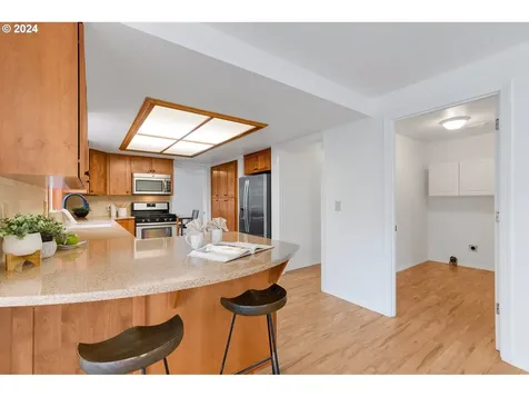 7963 Sw Barnard Drive Beaverton OR 97007
