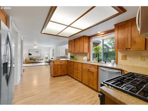 7963 Sw Barnard Drive Beaverton OR 97007