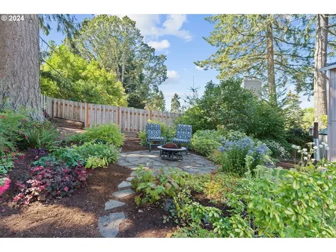 7963 Sw Barnard Drive Beaverton OR 97007