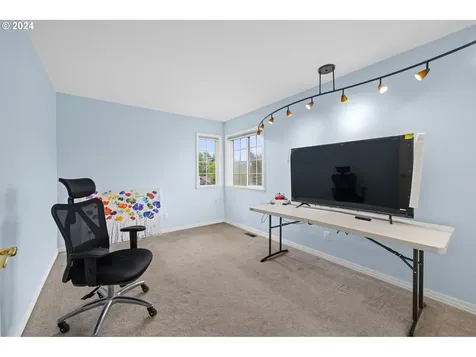 375 South Street Astoria OR 97103