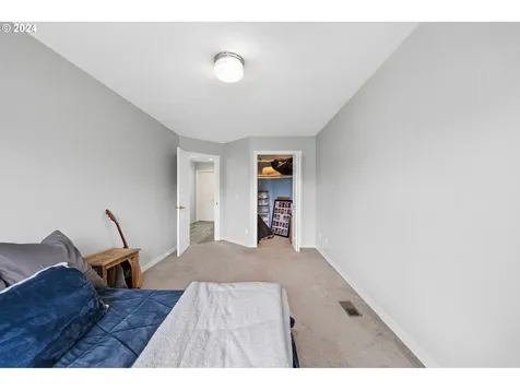 375 South Street Astoria OR 97103