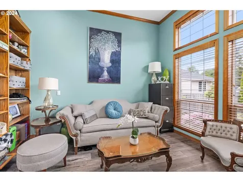 375 South Street Astoria OR 97103