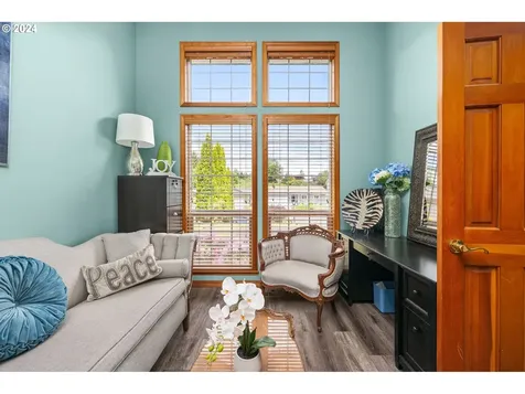 375 South Street Astoria OR 97103
