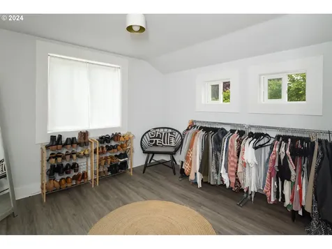 214 Ne 55th Avenue Portland OR 97213