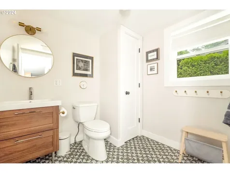 214 Ne 55th Avenue Portland OR 97213