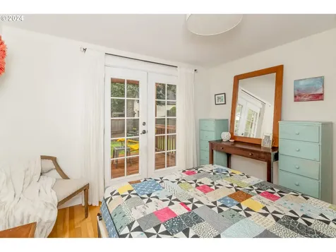 214 Ne 55th Avenue Portland OR 97213