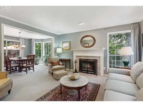 11108 Sw 37th Avenue Portland OR 97219