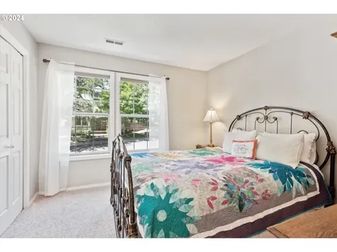 11108 Sw 37th Avenue Portland OR 97219