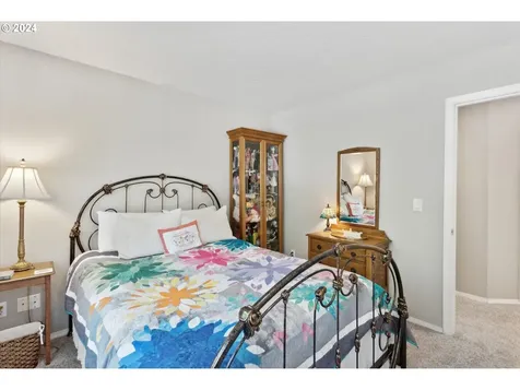 11108 Sw 37th Avenue Portland OR 97219
