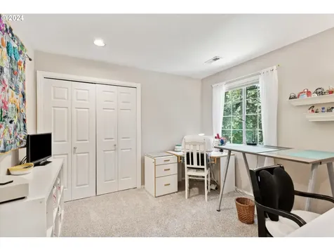 11108 Sw 37th Avenue Portland OR 97219