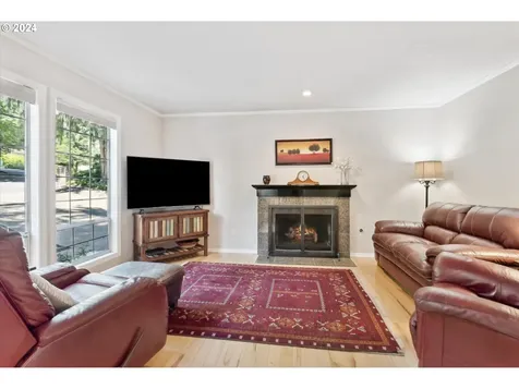 11108 Sw 37th Avenue Portland OR 97219