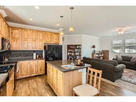 905 SW Liberty Bell Drive Beaverton OR 97006