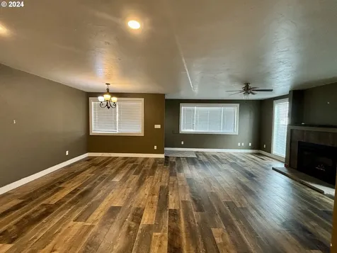 760 Hartford Street Elgin OR 97827