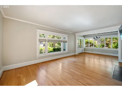 15900 Twin Fir Road Lake Oswego OR 97035