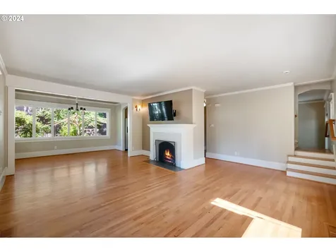 15900 Twin Fir Road Lake Oswego OR 97035