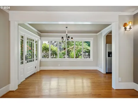 15900 Twin Fir Road Lake Oswego OR 97035