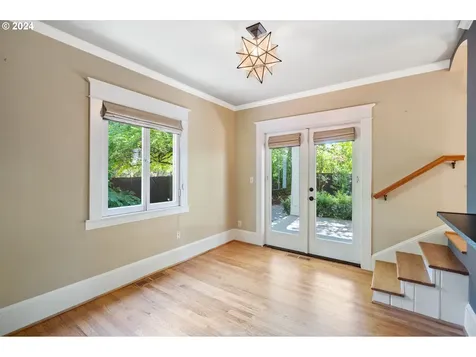 15900 Twin Fir Road Lake Oswego OR 97035