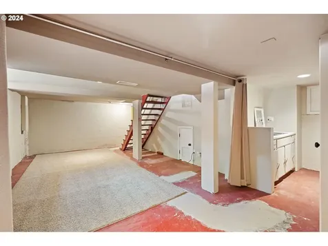 15900 Twin Fir Road Lake Oswego OR 97035