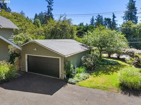 15900 Twin Fir Road Lake Oswego OR 97035