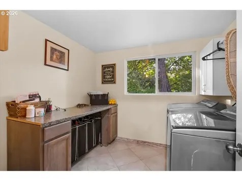 225 Fox Lane Roseburg OR 97471