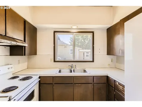 2230 B Street Forest Grove OR 97116