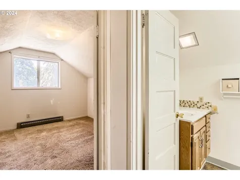 2230 B Street Forest Grove OR 97116