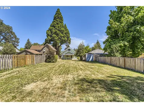 2230 B Street Forest Grove OR 97116