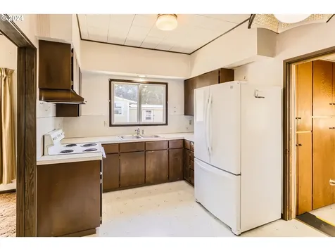 2230 B Street Forest Grove OR 97116
