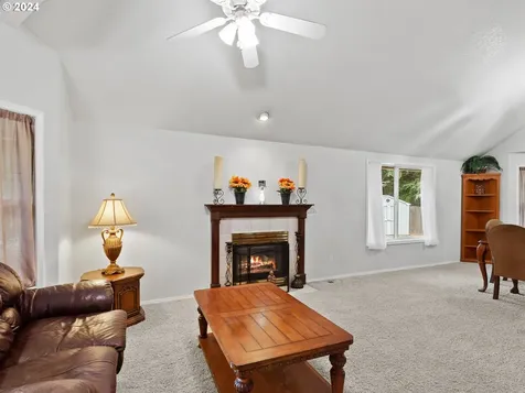6207 NE 22nd Court Vancouver WA 98665