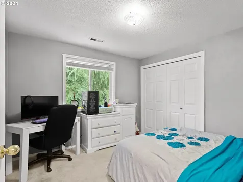 6207 NE 22nd Court Vancouver WA 98665
