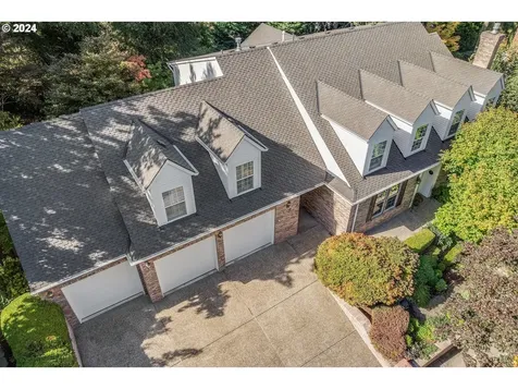 17418 Brookhurst Drive Lake Oswego OR 97034