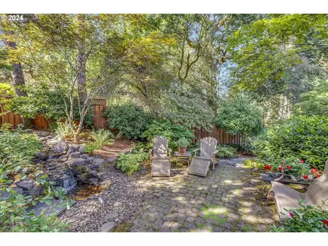 17418 Brookhurst Drive Lake Oswego OR 97034