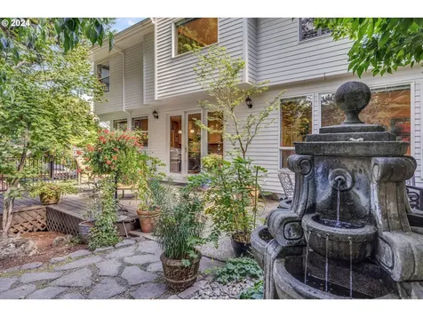 17418 Brookhurst Drive Lake Oswego OR 97034