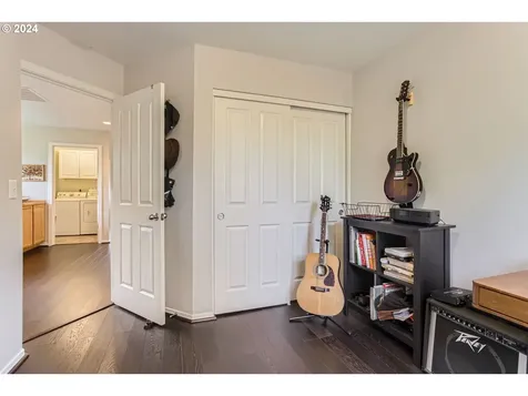 11608 Darling Way Oregon City OR 97045