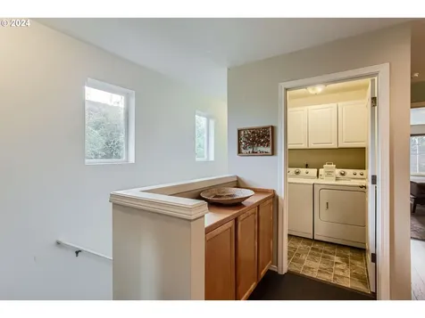 11608 Darling Way Oregon City OR 97045