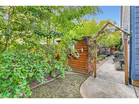 11608 Darling Way Oregon City OR 97045