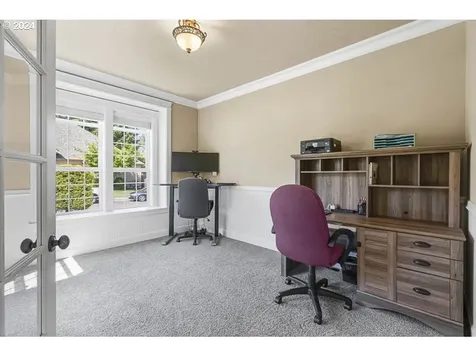 2250 Chapman Hill Drive Nw Salem OR 97304
