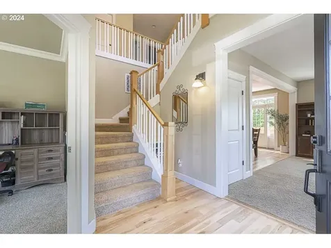 2250 Chapman Hill Drive Nw Salem OR 97304
