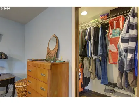2712 Ne 104th Street Vancouver WA 98686