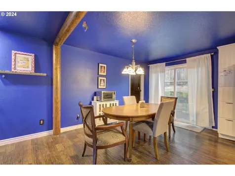 2712 Ne 104th Street Vancouver WA 98686