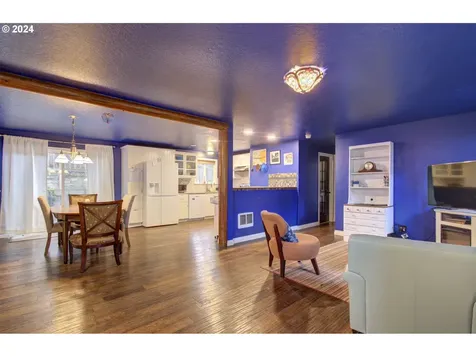2712 Ne 104th Street Vancouver WA 98686