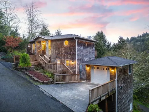 5050 Hilltop Lane Neskowin OR 97149