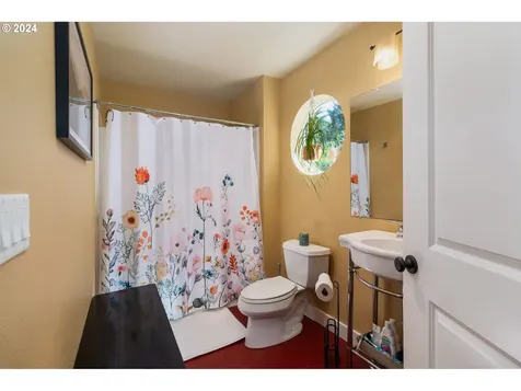 5050 Hilltop Lane Neskowin OR 97149