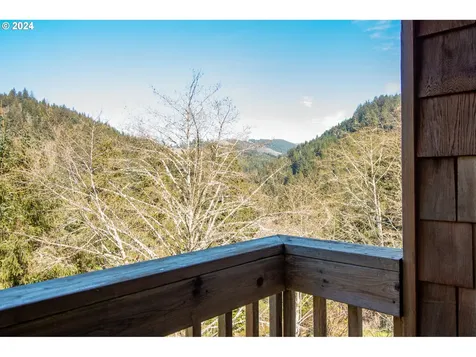 5050 Hilltop Lane Neskowin OR 97149