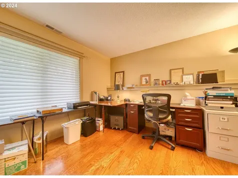 52530 Maria Lane Scappoose OR 97056