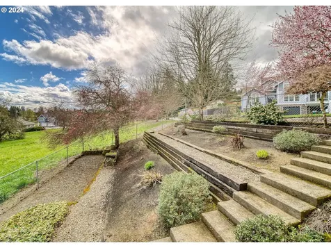 52530 Maria Lane Scappoose OR 97056