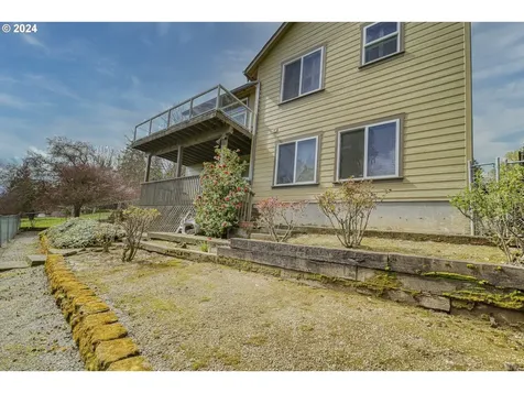 52530 Maria Lane Scappoose OR 97056