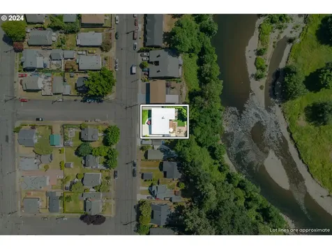 940 E 1st Avenue Camas WA 98607