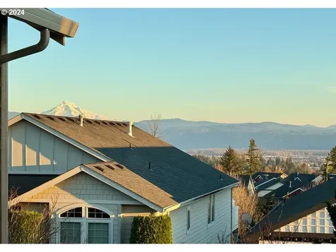 314 N X Street Washougal WA 98671