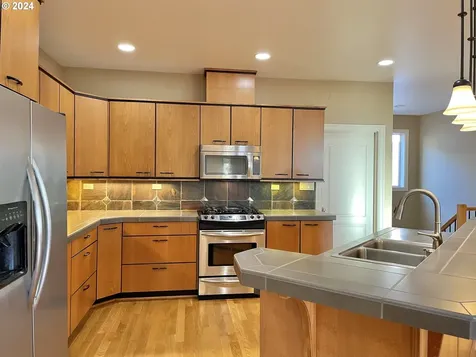 314 N X Street Washougal WA 98671
